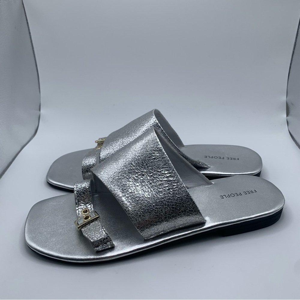 NIB Free People Mila Minimal Flat Sandal Women's size 7.5 silver metallic 1407 - Picture 6 of 10